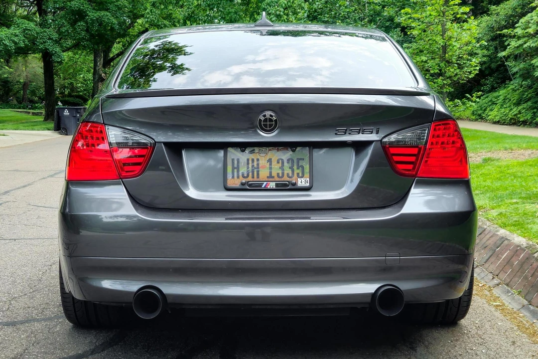 2008 BMW E90 335i Sedan - Image 5 of 31