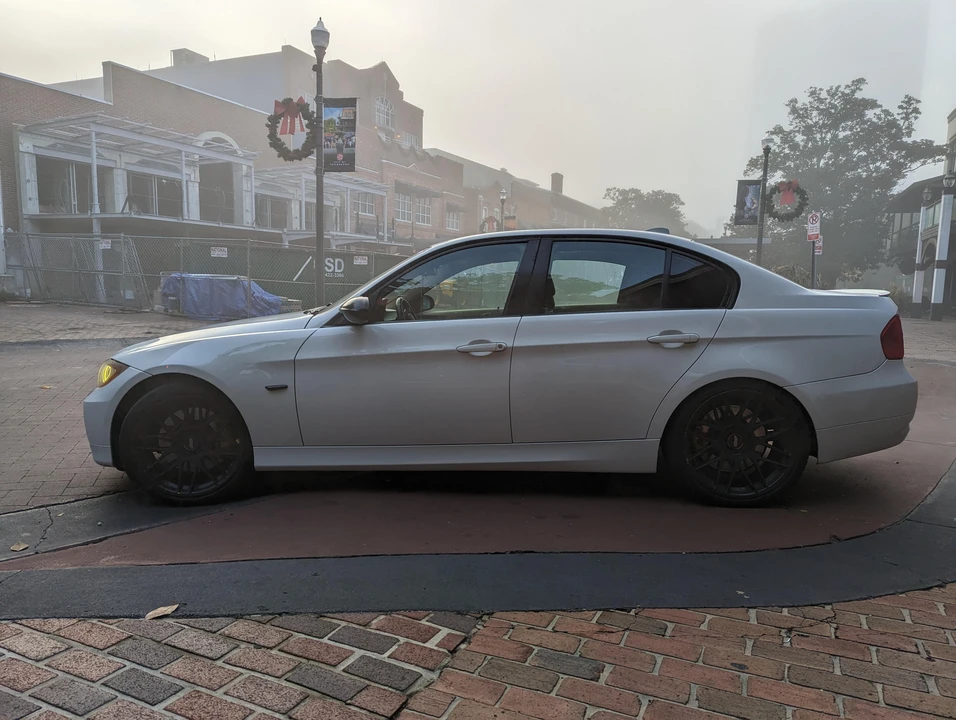 2008 BMW E90 335i Sedan - Image 8 of 31