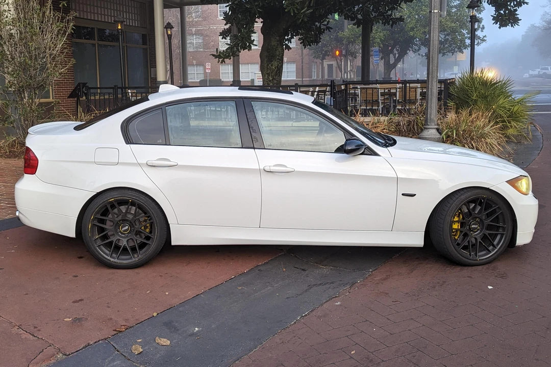 2008 BMW E90 335i Sedan - Image 3 of 31