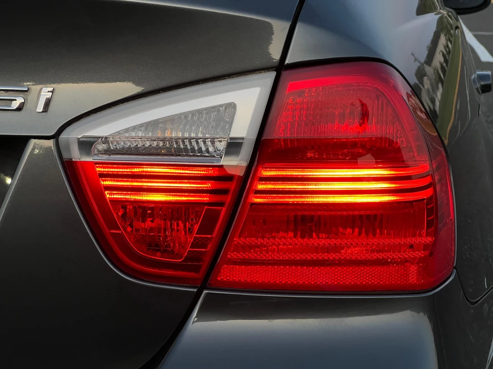 2008 BMW E90 335i Sedan - Image 31 of 31
