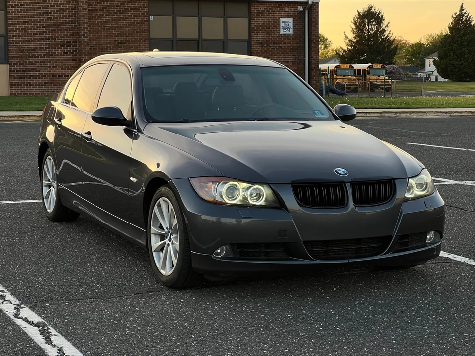2008 BMW E90 335i Sedan - Image 12 of 31