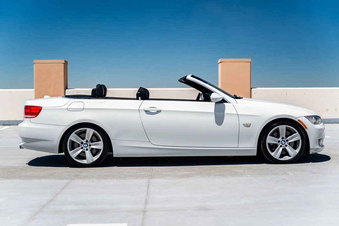 2008 BMW E93 335i Convertible - Image 7 of 31