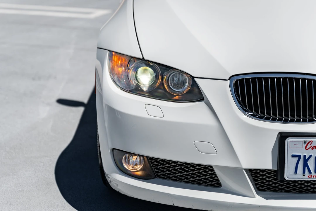 2008 BMW E93 335i Convertible - Image 19 of 31