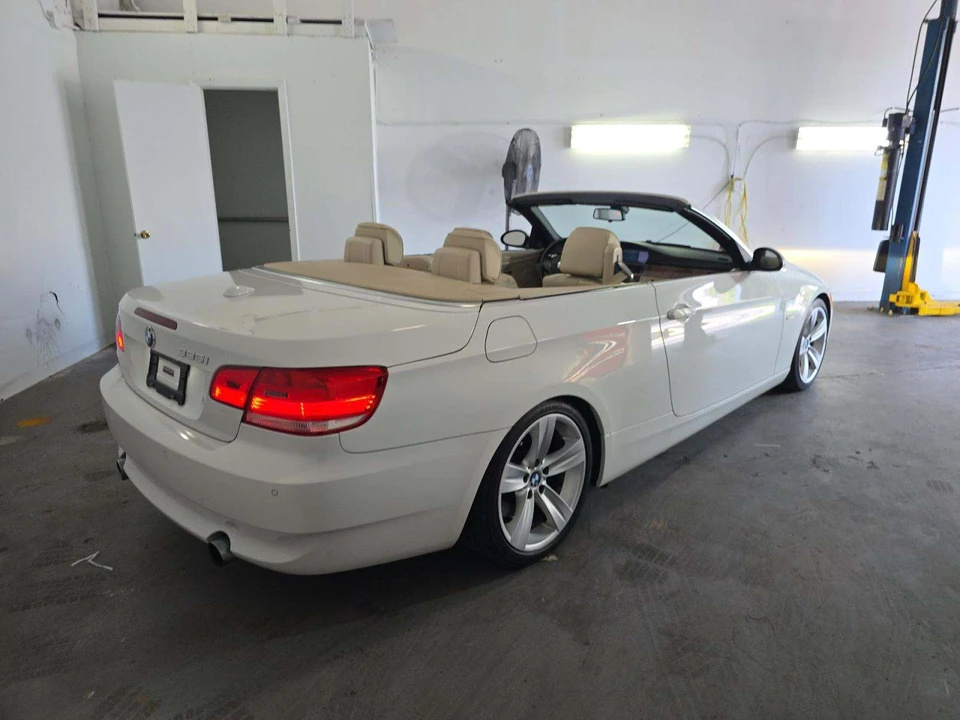 2008 BMW E93 335i Convertible - Image 4 of 31