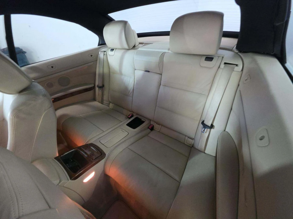 2008 BMW E93 335i Convertible - Image 26 of 31