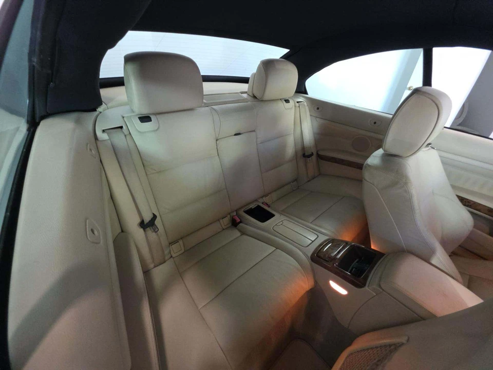 2008 BMW E93 335i Convertible - Image 25 of 31