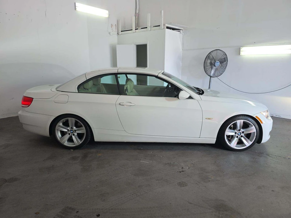2008 BMW E93 335i Convertible - Image 8 of 31