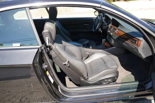 2008 BMW E93 335i Convertible - Image 14 of 17
