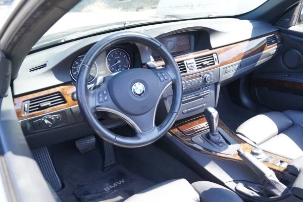 2008 BMW E93 335i Convertible - Image 17 of 17