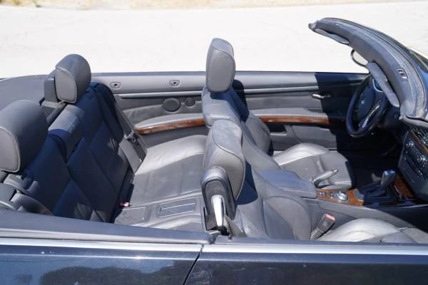 2008 BMW E93 335i Convertible - Image 9 of 17