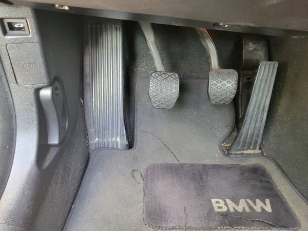 2008 BMW E90 335i Sedan - Image 9 of 18