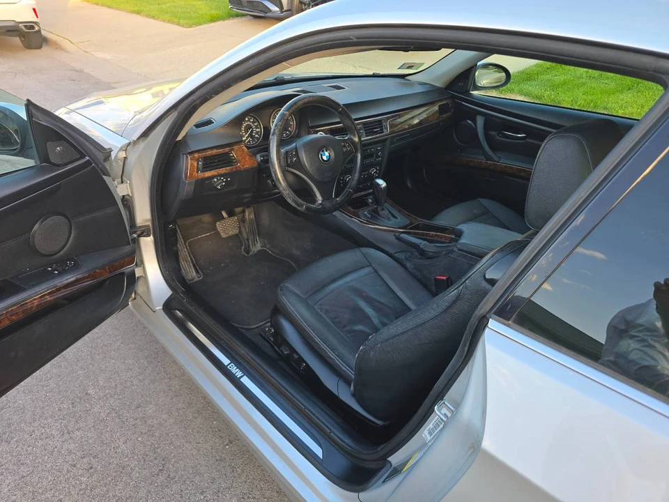 2008 BMW E90 335i Sedan - Image 5 of 9