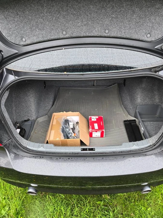 2008 BMW E90 335i Sedan - Image 18 of 21