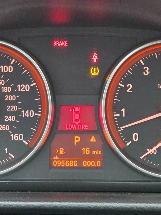 2008 BMW 3 Series - Image 22 of 24