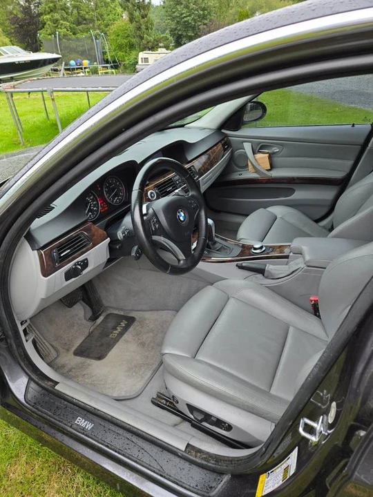 2008 BMW E90 335i Sedan - Image 12 of 21