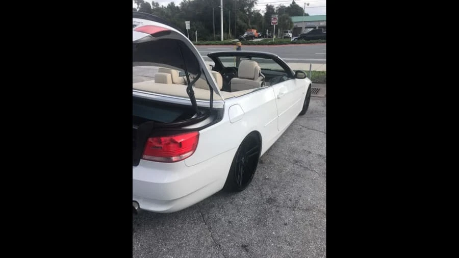 2008 BMW E93 335i Convertible - Image 8 of 11