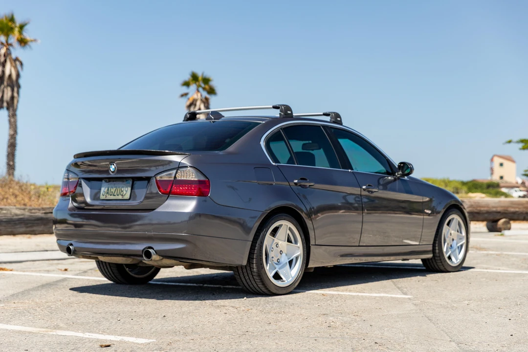 2008 BMW E90 335i Sedan - Image 15 of 31