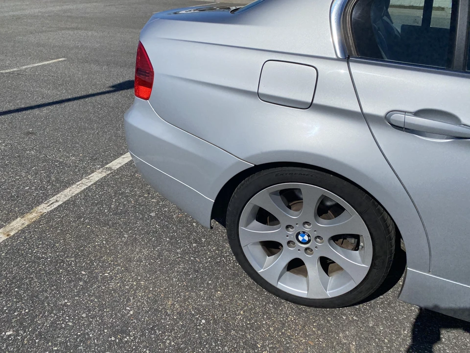 2008 BMW E90 335i Sedan - Image 11 of 31