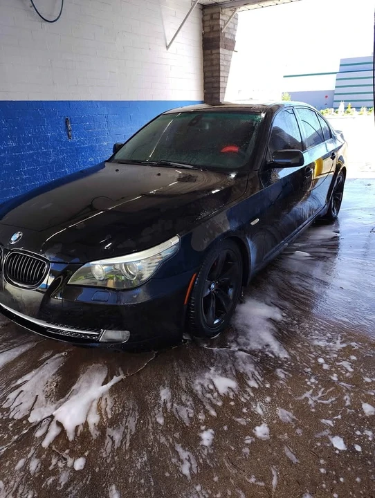 2008 BMW E60 5 Series Sedan - Image 2 of 3