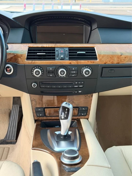 2008 BMW E60 5 Series Sedan - Image 14 of 16