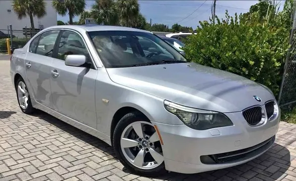 2008 BMW 5 Series 528i Sedan 4D