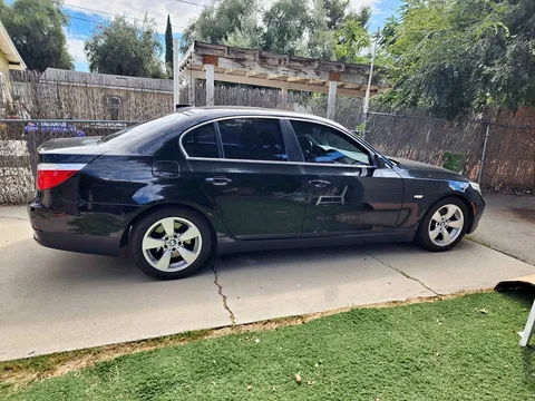 2008 BMW 5 Series 528i Sedan 4D