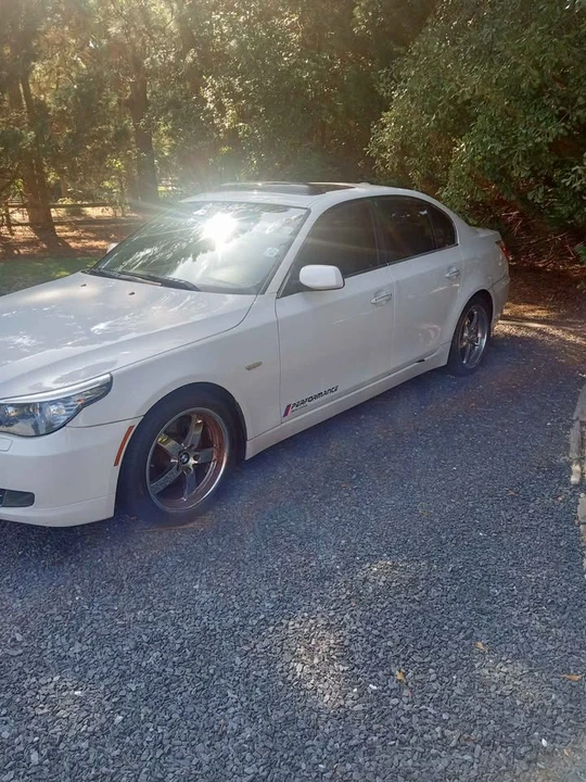 2008 BMW E60 5 Series Sedan - Image 2 of 6