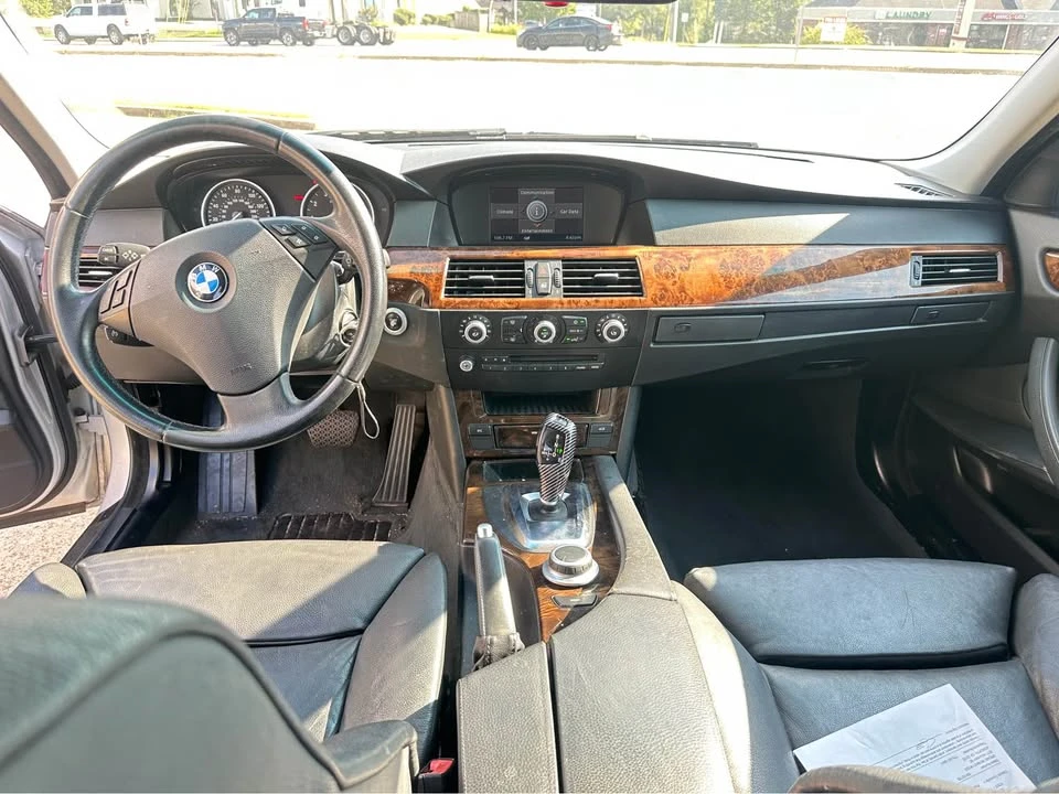2008 BMW E60 5 Series Sedan - Image 10 of 12