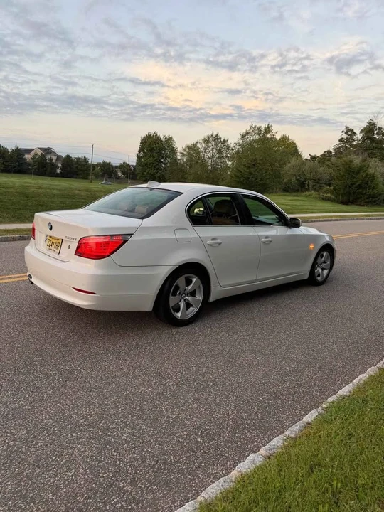 2008 BMW E60 5 Series Sedan - Image 3 of 11