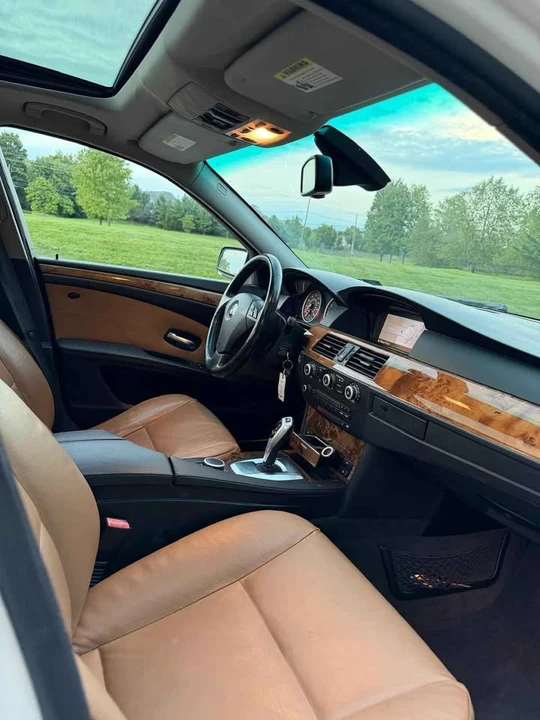2008 BMW E60 5 Series Sedan - Image 9 of 11