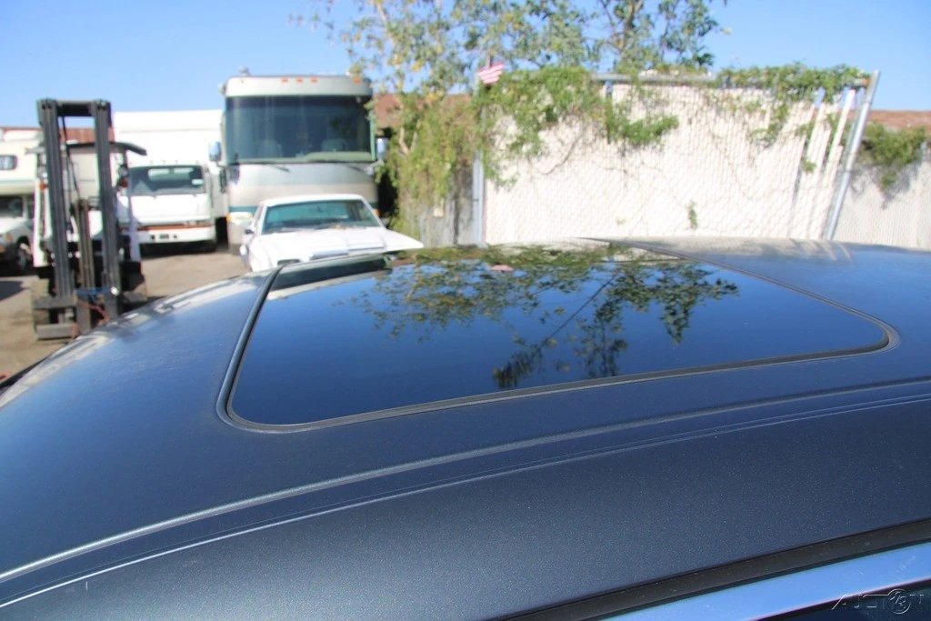 2008 BMW E60 5 Series Sedan - Image 12 of 21
