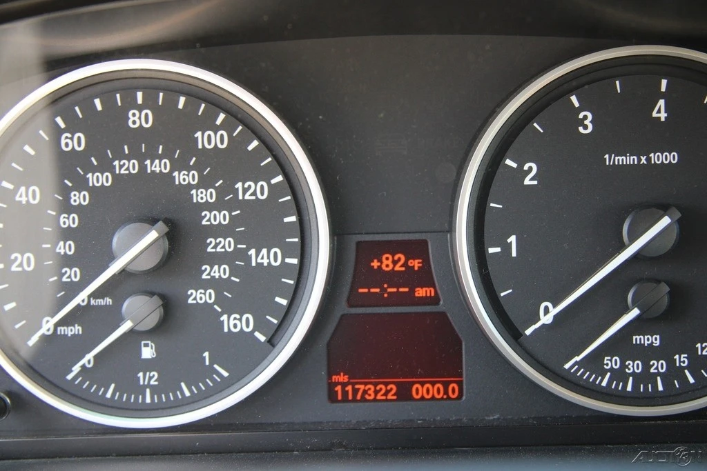2008 BMW E60 5 Series Sedan - Image 14 of 21