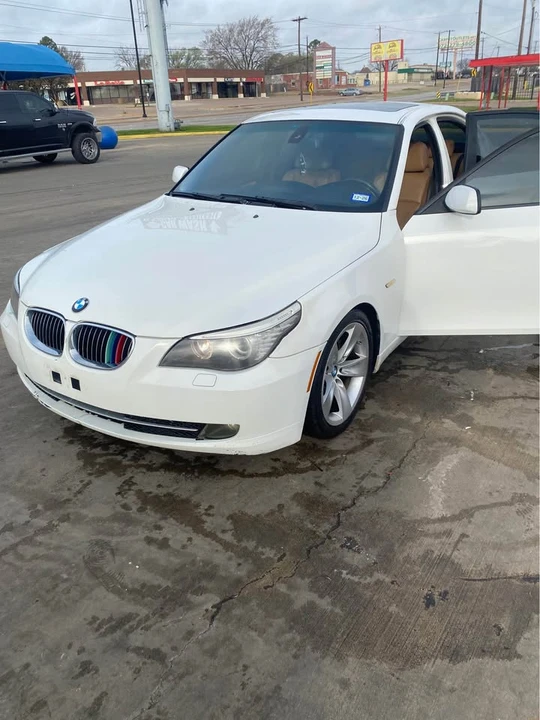 2008 BMW E60 5 Series Sedan - Image 5 of 6