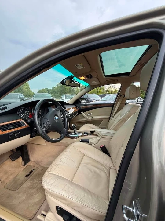 2008 BMW E60 5 Series Sedan - Image 7 of 9