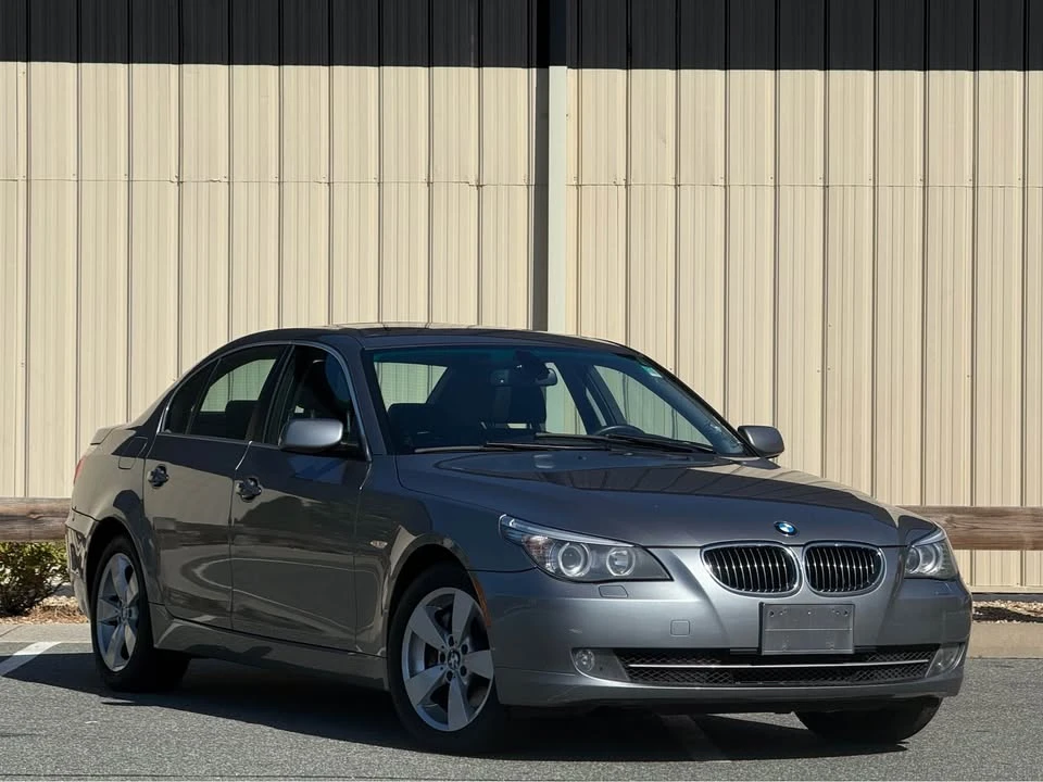 2008 BMW E60 5 Series Sedan - Image 2 of 18