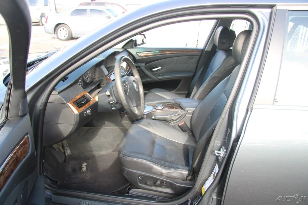 2008 BMW E60 5 Series Sedan - Image 13 of 21