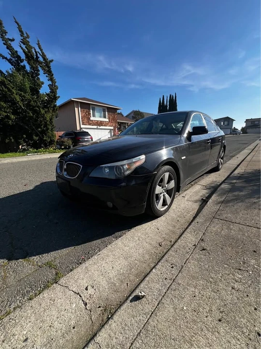 2008 BMW E60 5 Series Sedan - Image 2 of 12
