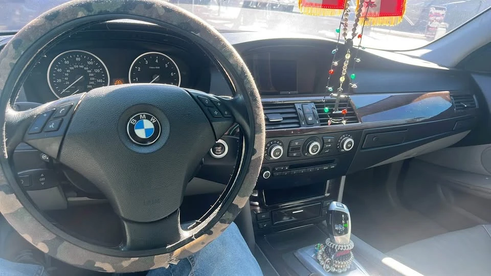 2008 BMW E60 5 Series Sedan - Image 4 of 5