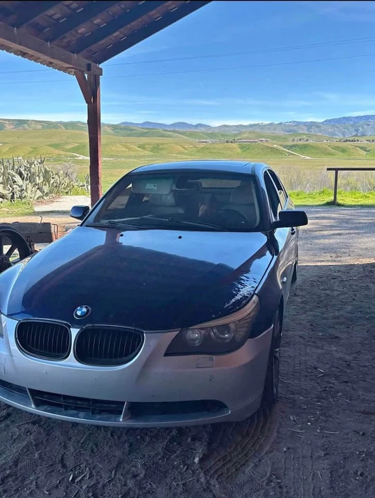 2008 BMW E60 5 Series Sedan - Image 2 of 3