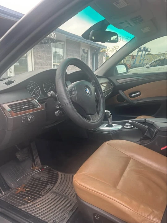 2008 BMW E60 5 Series Sedan - Image 3 of 3