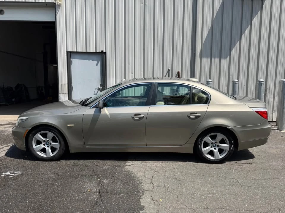 2008 BMW E60 5 Series Sedan - Image 2 of 20