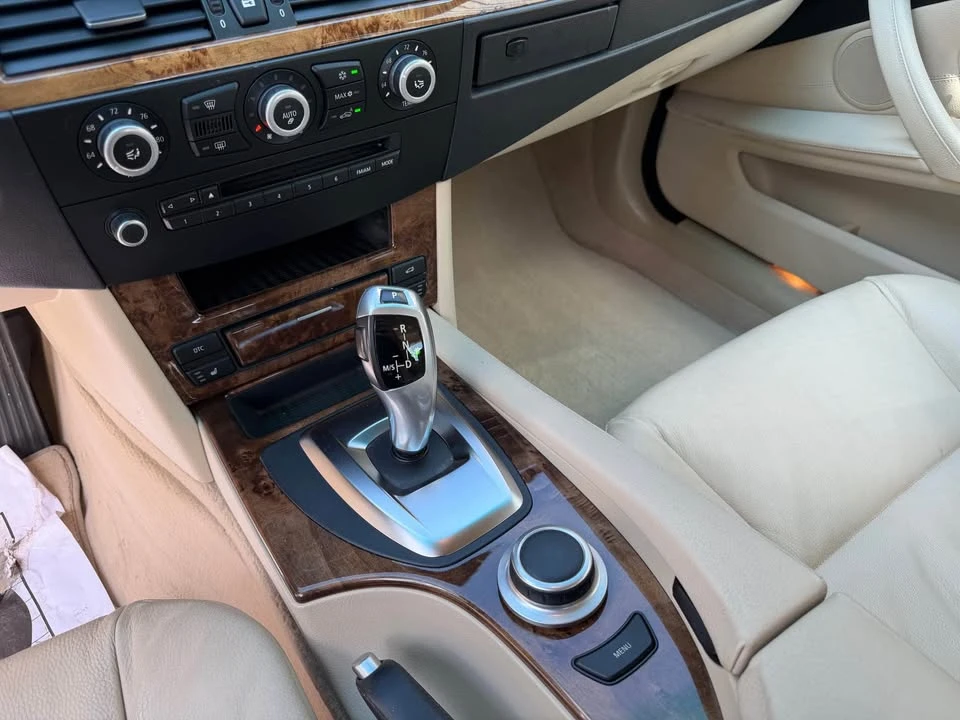 2008 BMW E60 5 Series Sedan - Image 12 of 20