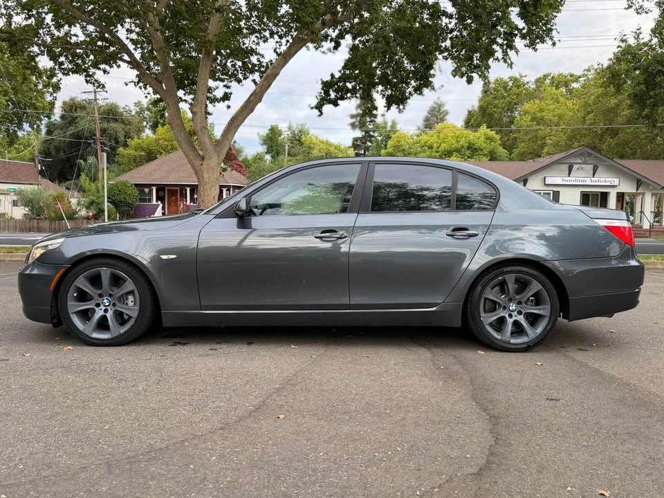 2008 BMW E60 5 Series Sedan - Image 8 of 18
