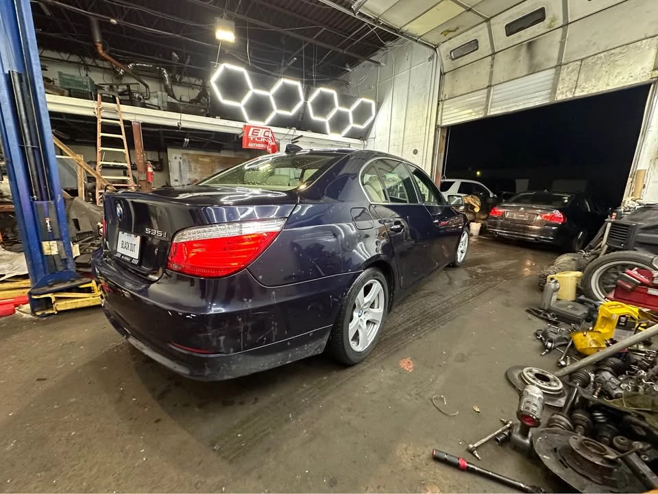 2008 BMW E60 5 Series Sedan - Image 2 of 13