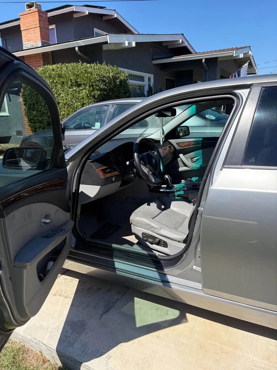 2008 BMW E60 5 Series Sedan - Image 3 of 8