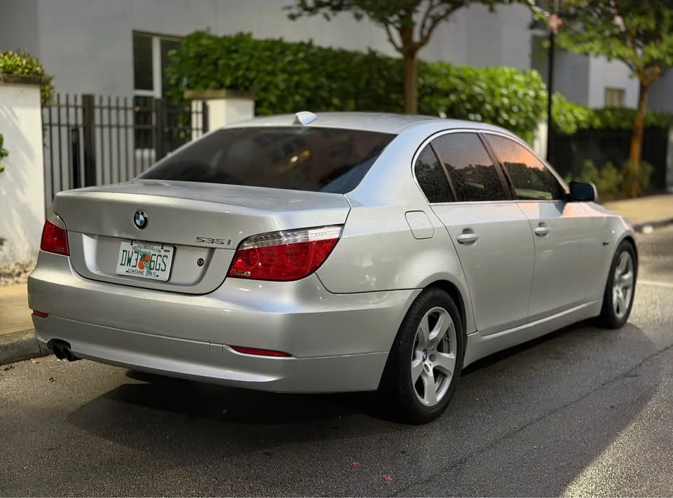 2008 BMW E60 5 Series Sedan - Image 2 of 20