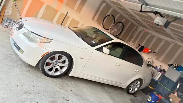 2008 BMW 5 Series 535i Sedan 4D