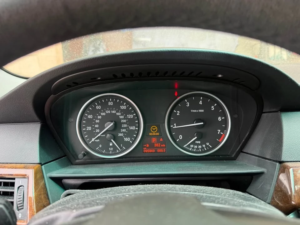 2008 BMW E60 5 Series Sedan - Image 5 of 8