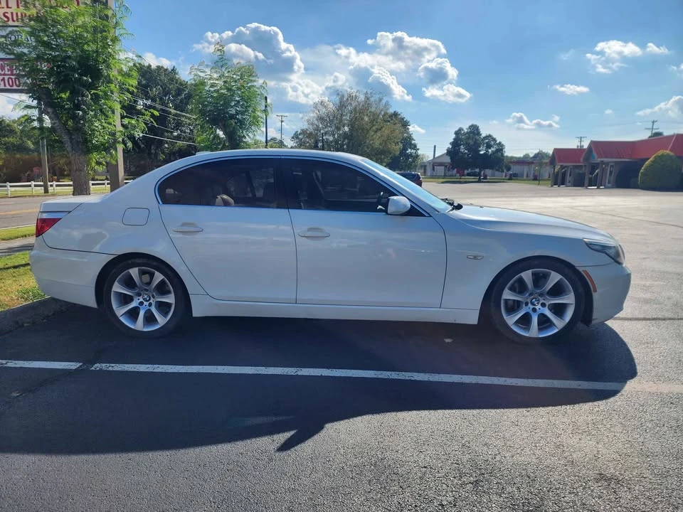 2008 BMW E60 5 Series Sedan - Image 3 of 9