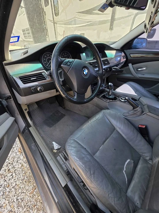 2008 BMW E60 5 Series Sedan - Image 5 of 10